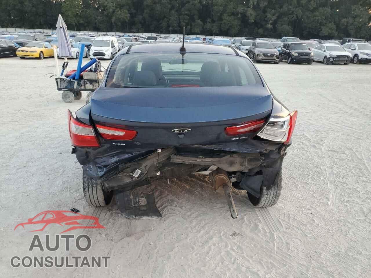 KIA RIO 2017 - KNADN4A39H6058651