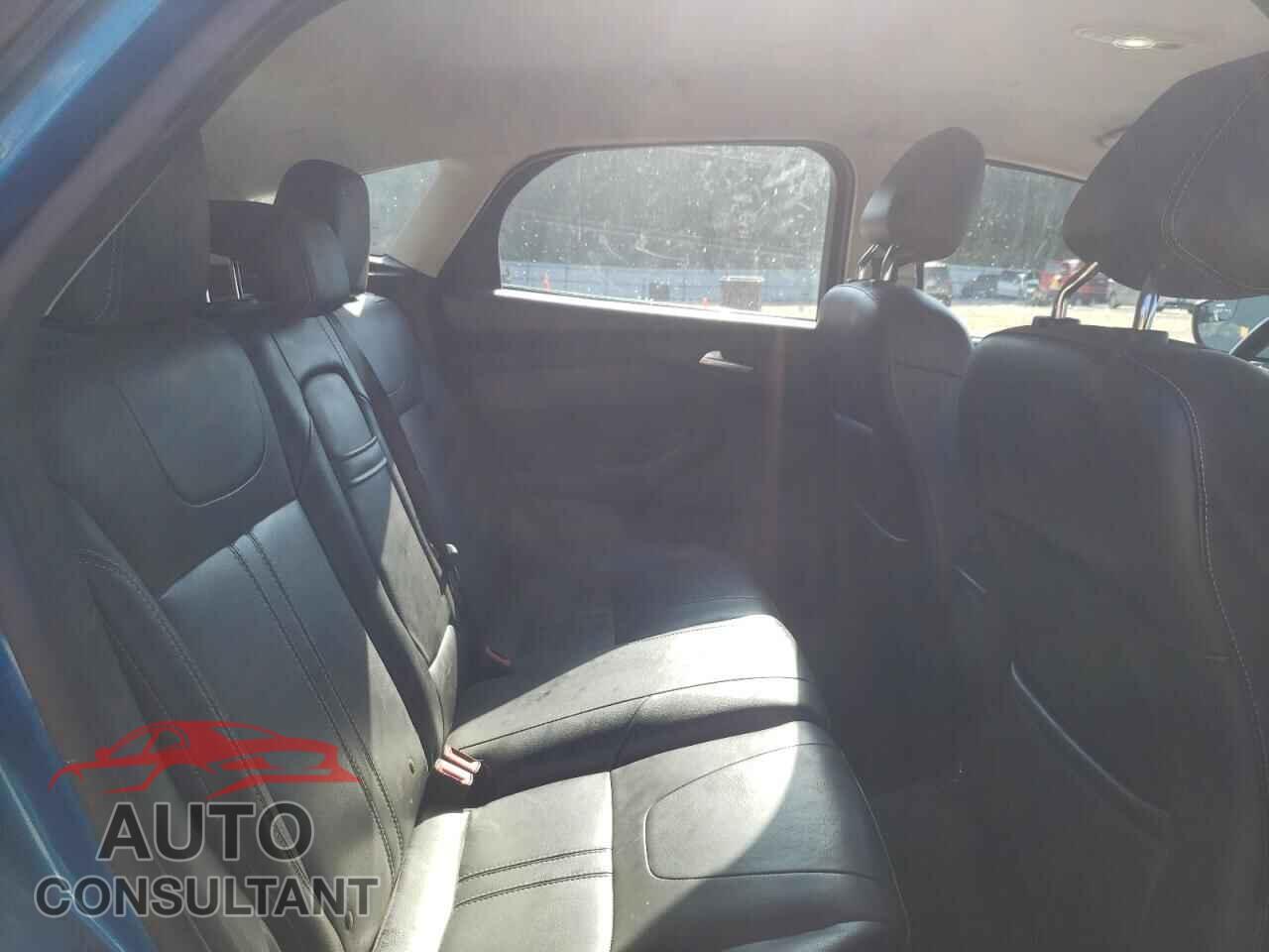 FORD FOCUS 2012 - 1FAHP3N25CL230197