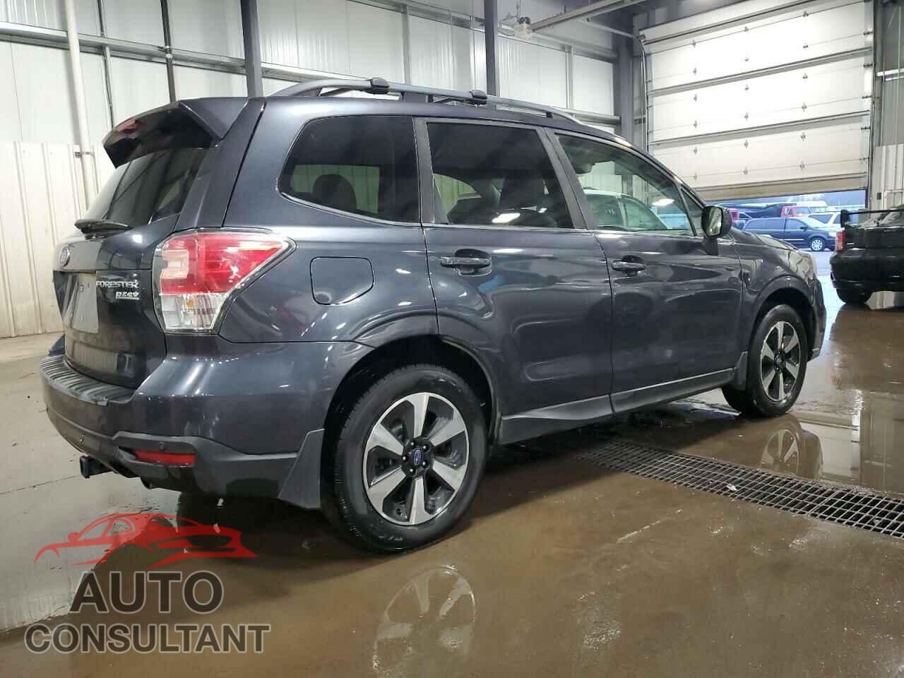 SUBARU FORESTER 2017 - JF2SJARC8HH427689
