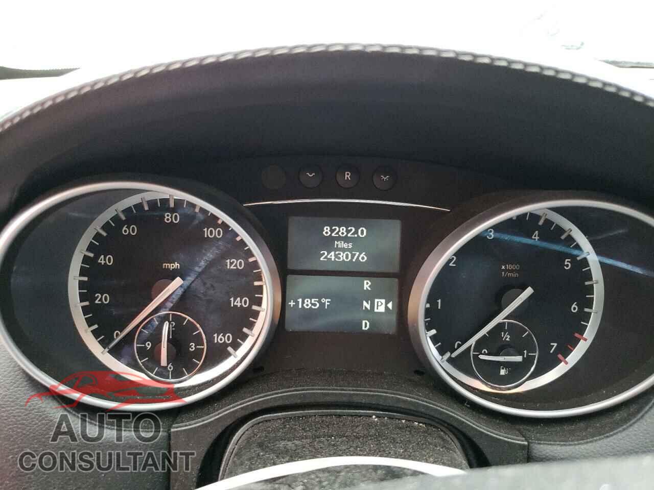 MERCEDES-BENZ GL-CLASS 2012 - 4JGBF7BE2CA765018