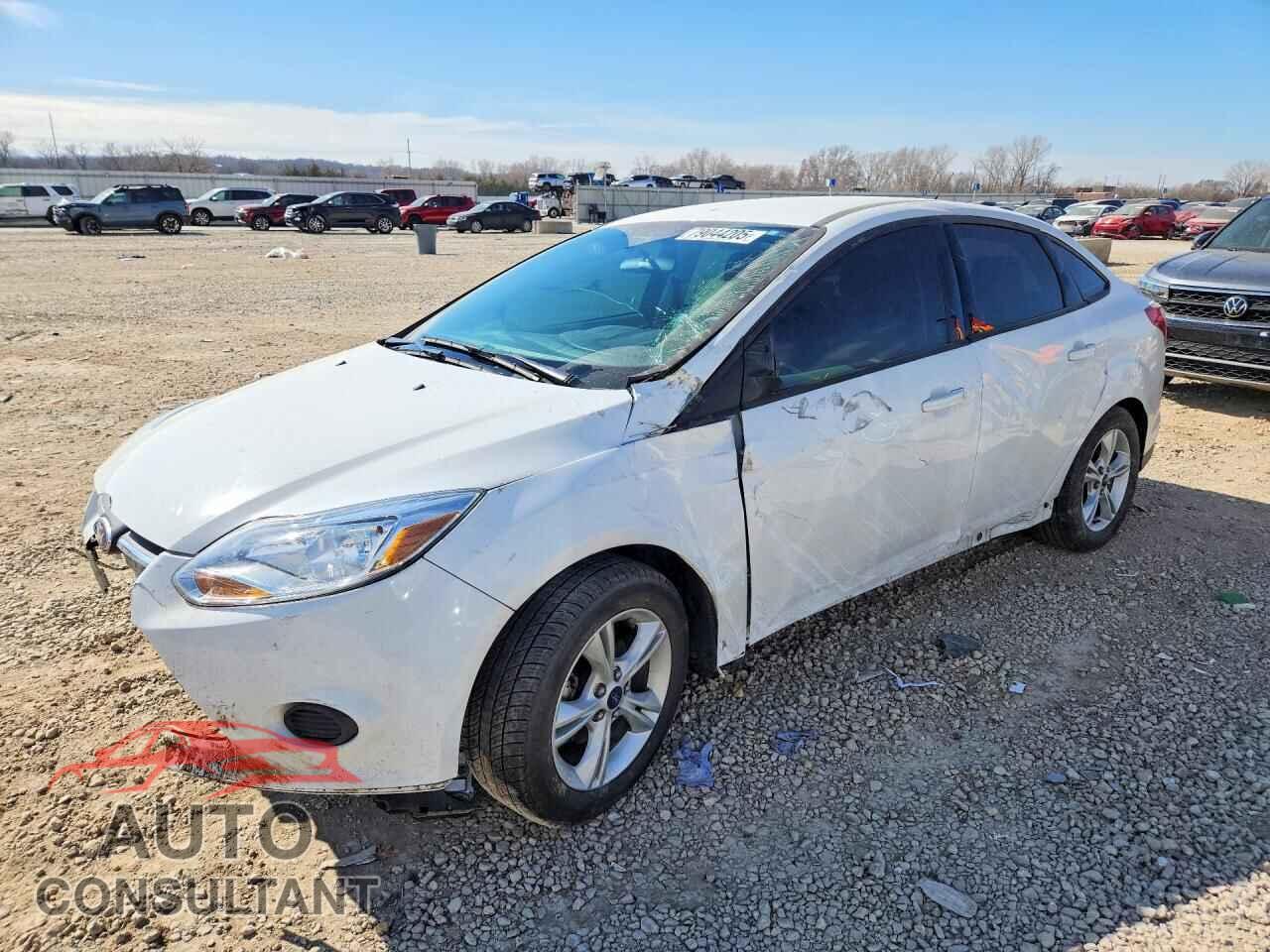 FORD FOCUS 2014 - 1FADP3F22EL412892