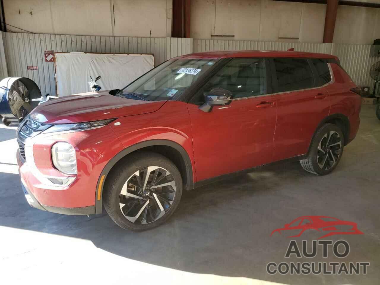 MITSUBISHI OUTLANDER 2022 - JA4J3UA83NZ028525