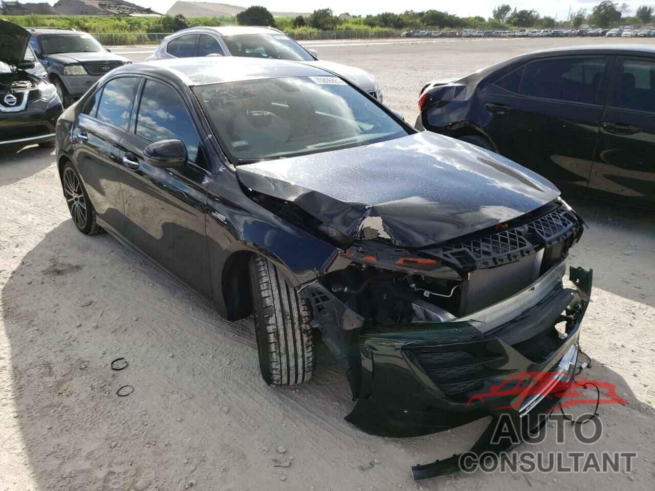 MERCEDES-BENZ A-CLASS 2020 - W1K3G5BB0LJ205486