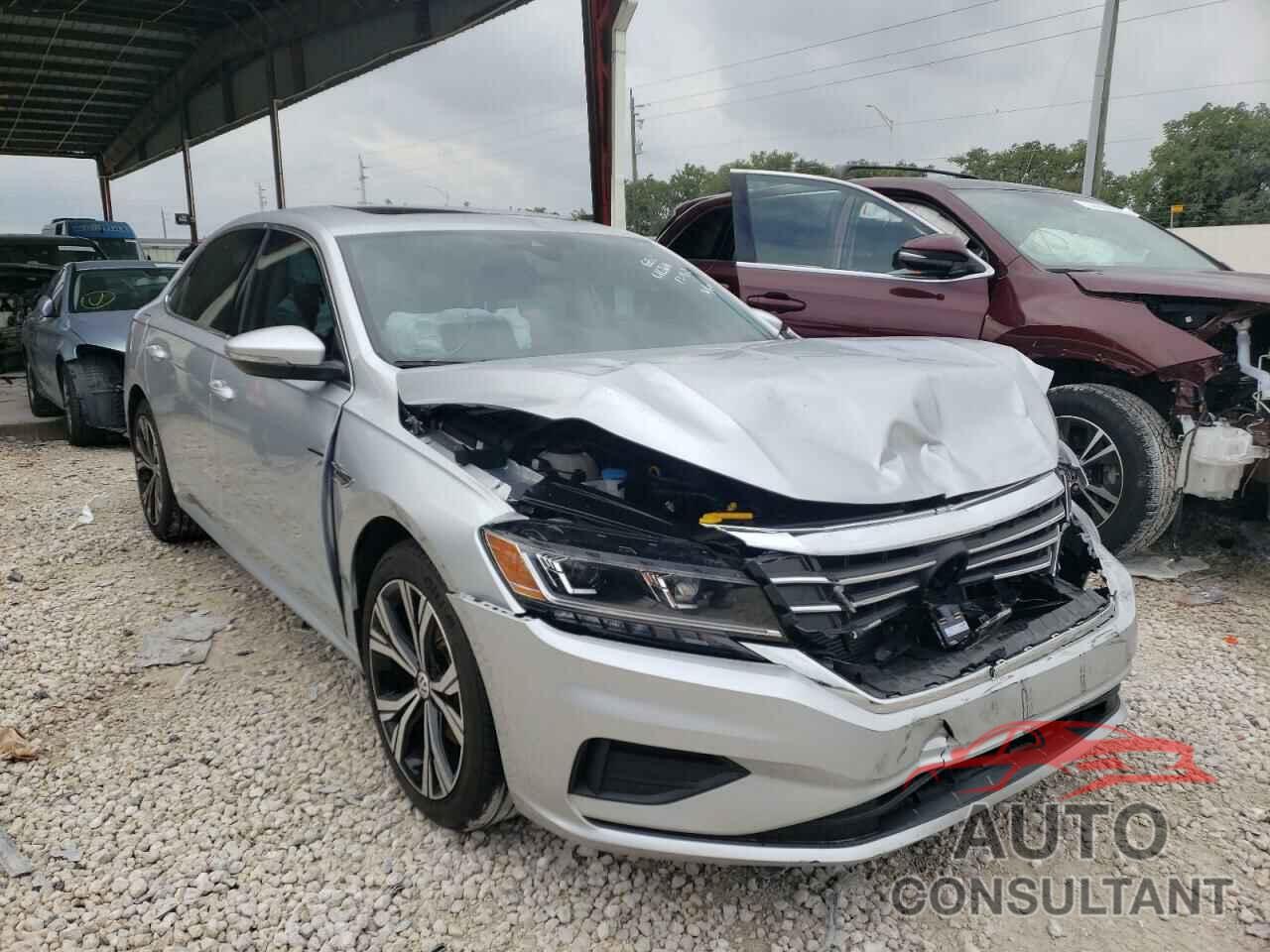 VOLKSWAGEN PASSAT 2021 - 1VWSA7A37MC010226