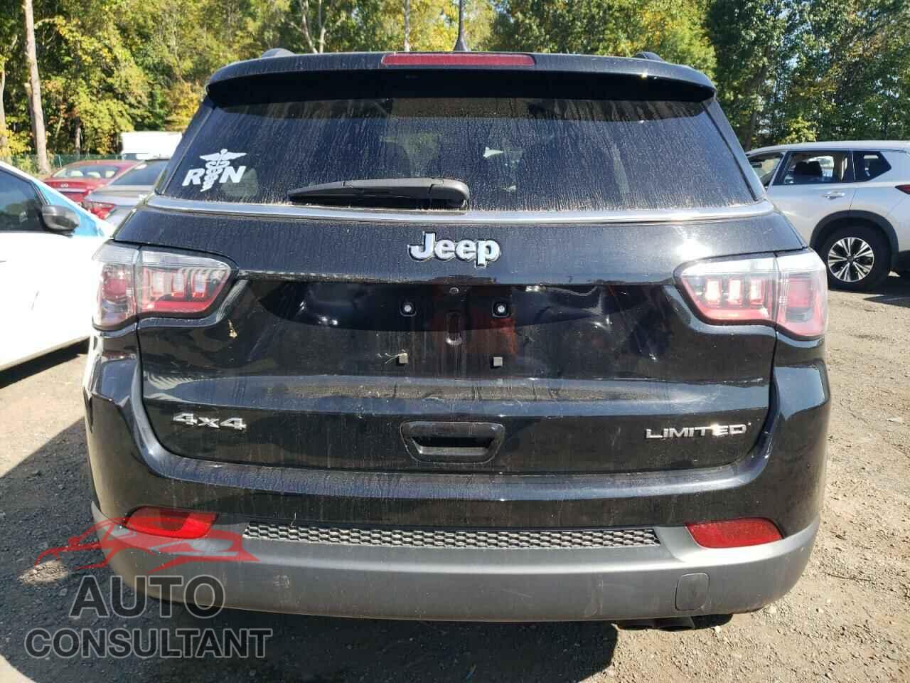 JEEP COMPASS 2018 - 3C4NJDCB3JT147070