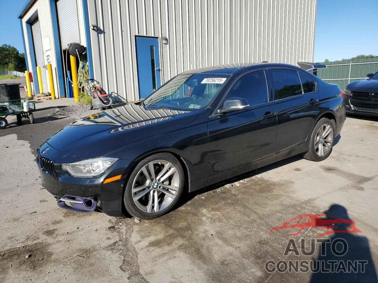 BMW 3 SERIES 2013 - WBA3B9C53DF586728
