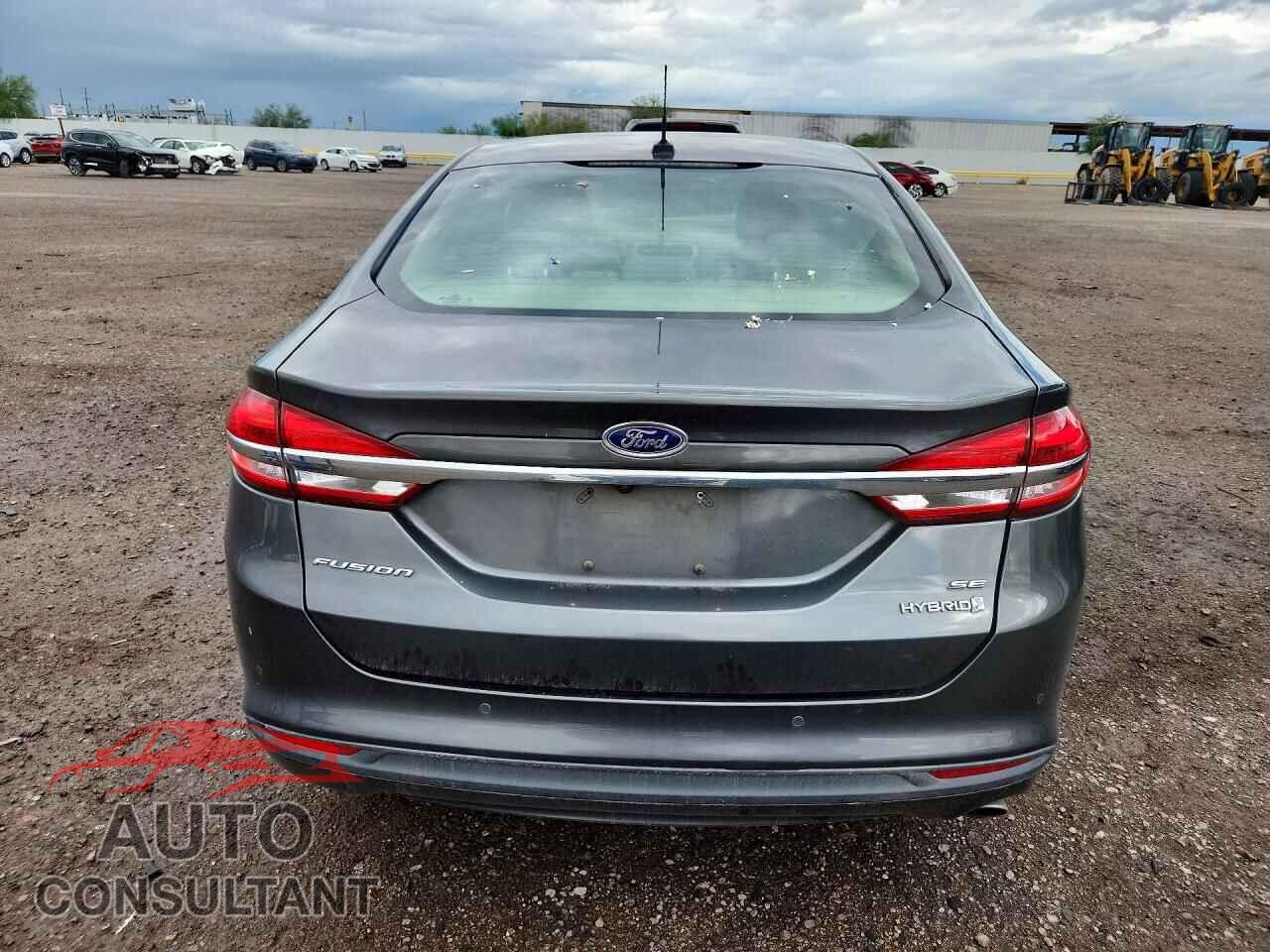 FORD FUSION 2018 - 3FA6P0LU5JR181205
