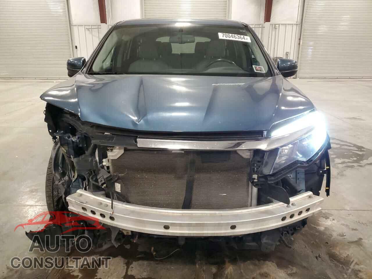 HONDA PILOT 2017 - 5FNYF6H55HB023176