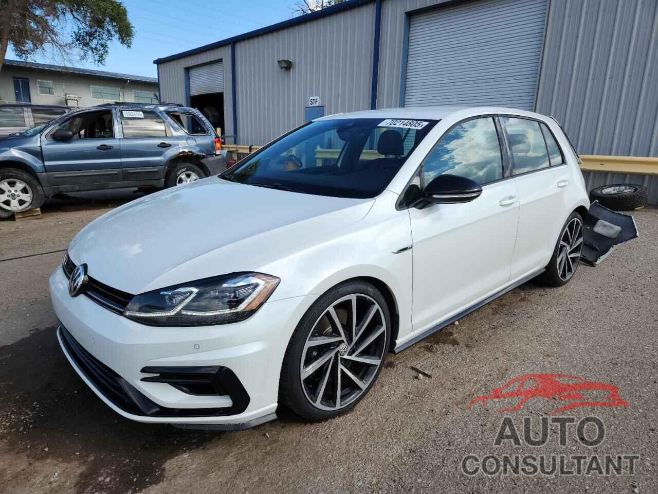 VOLKSWAGEN GOLF 2018 - WVWVF7AU2JW093245