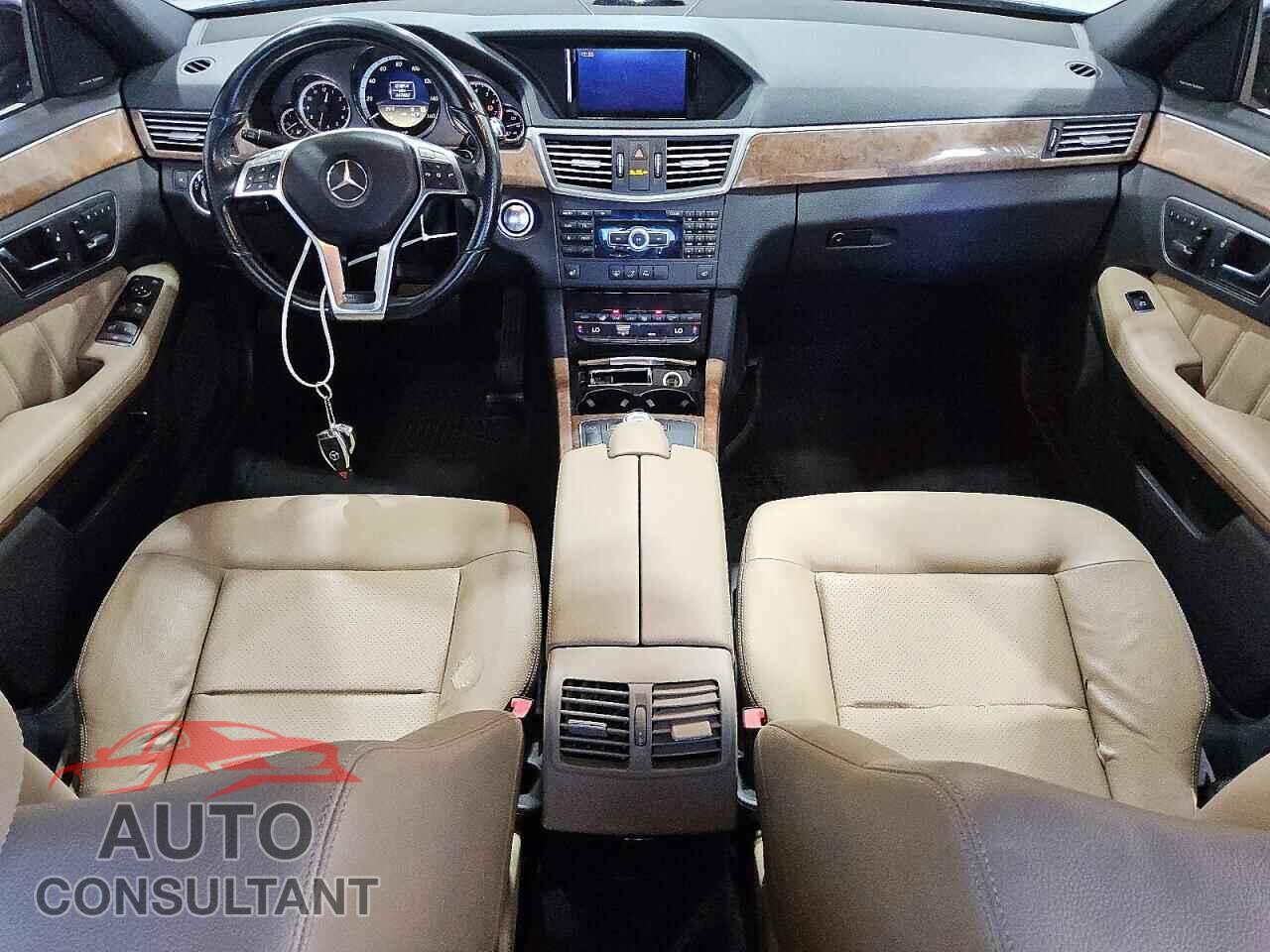 MERCEDES-BENZ E-CLASS 2012 - WDDHF5KB8CA626350