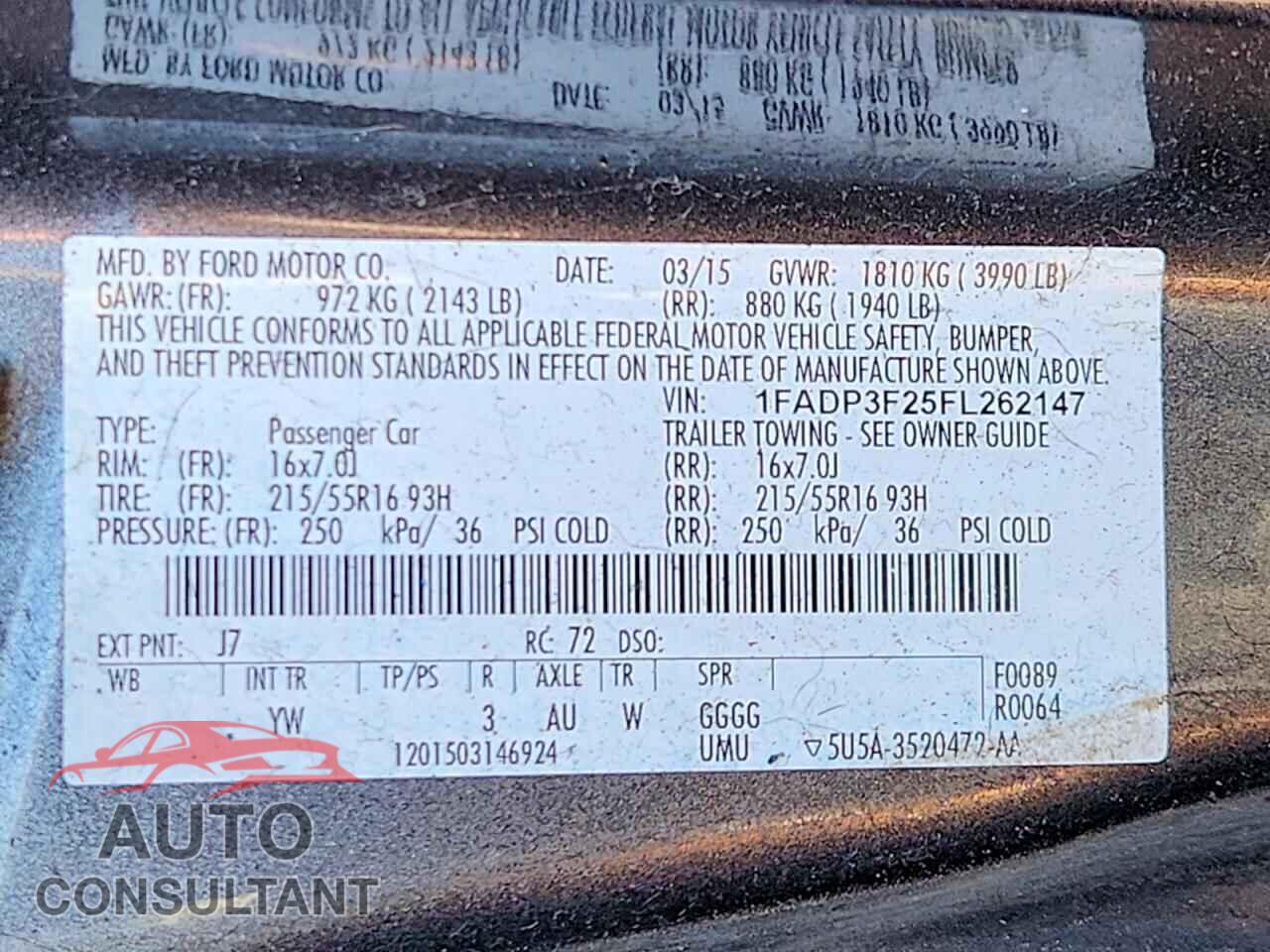 FORD FOCUS 2015 - 1FADP3F25FL262147