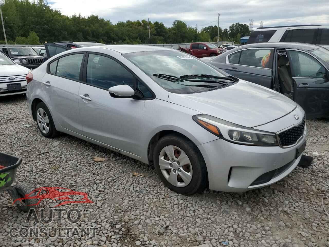 KIA FORTE 2017 - 3KPFK4A78HE048792