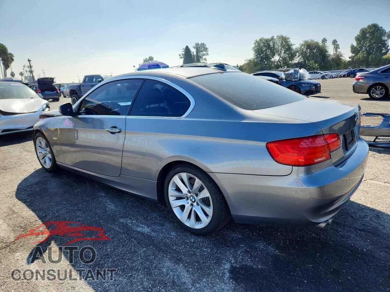 BMW 3 SERIES 2012 - WBAKE5C59CJ106084