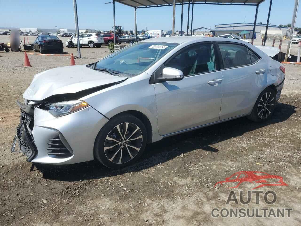 TOYOTA COROLLA 2018 - 5YFBURHE7JP746678