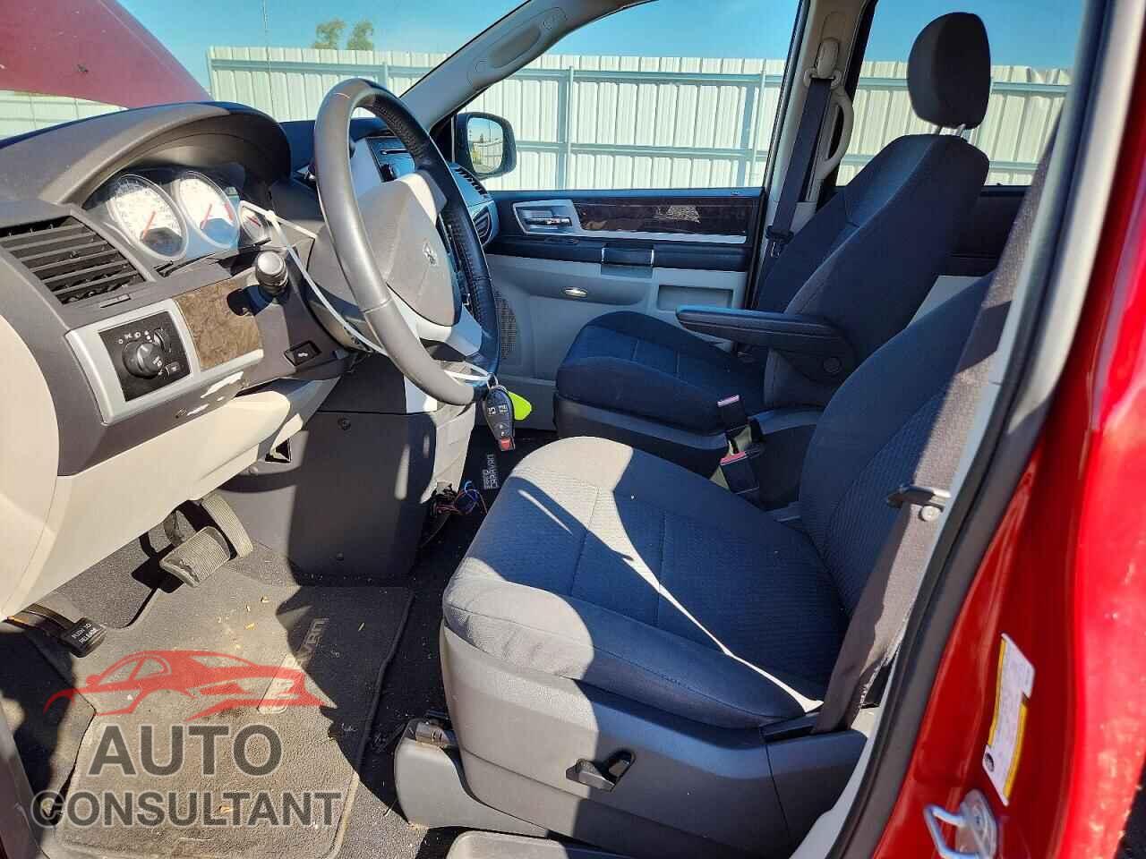 DODGE CARAVAN 2010 - 2D4RN5D11AR247689