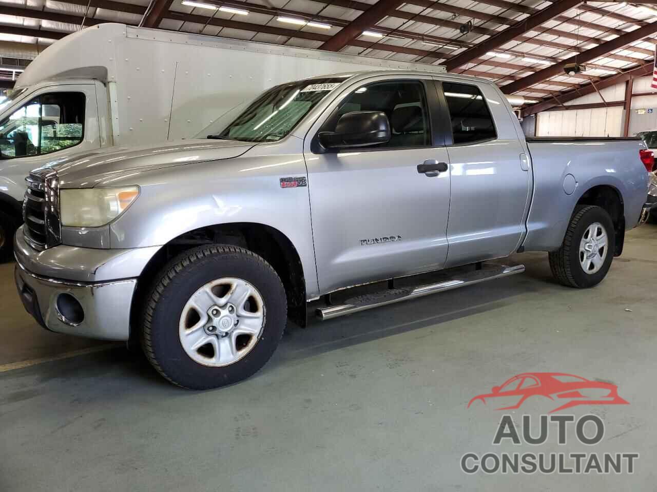 TOYOTA TUNDRA 2010 - 5TFUY5F15AX121414