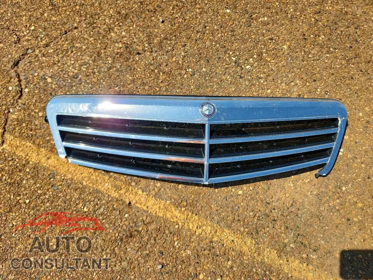 MERCEDES-BENZ E-CLASS 2013 - WDDHF5KB9DA706595