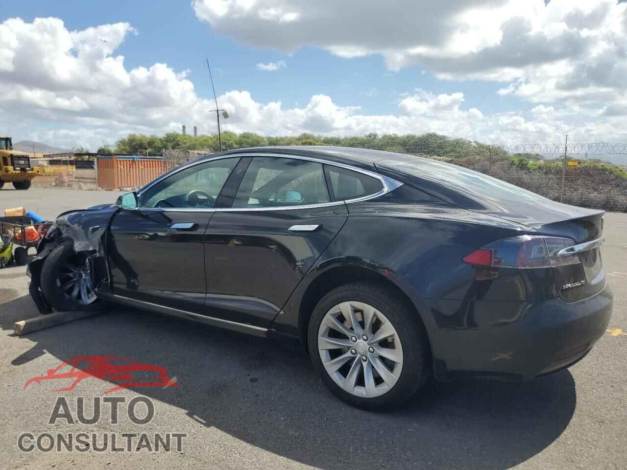 TESLA MODEL S 2018 - 5YJSA1E25JF294035