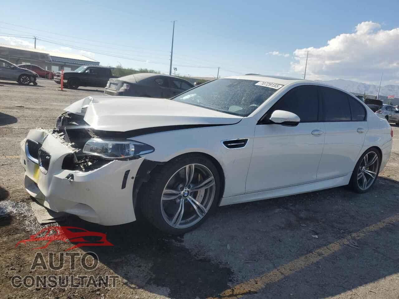 BMW M5 2015 - WBSFV9C51FD594650