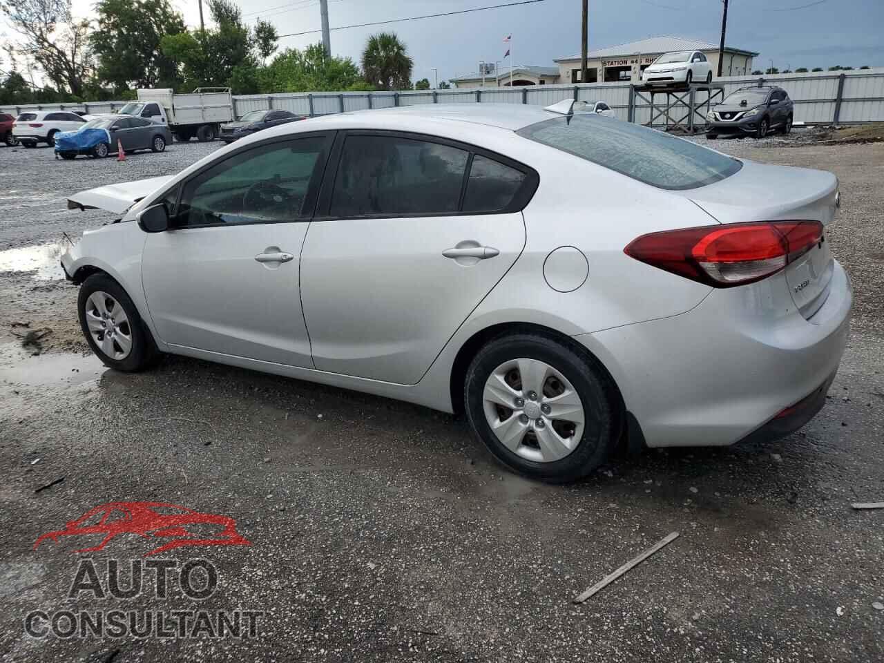 KIA FORTE 2018 - 3KPFK4A72JE168853