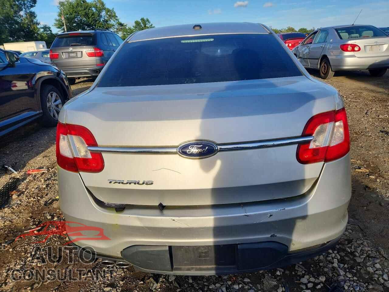 FORD TAURUS 2012 - 1FAHP2DW1CG125857