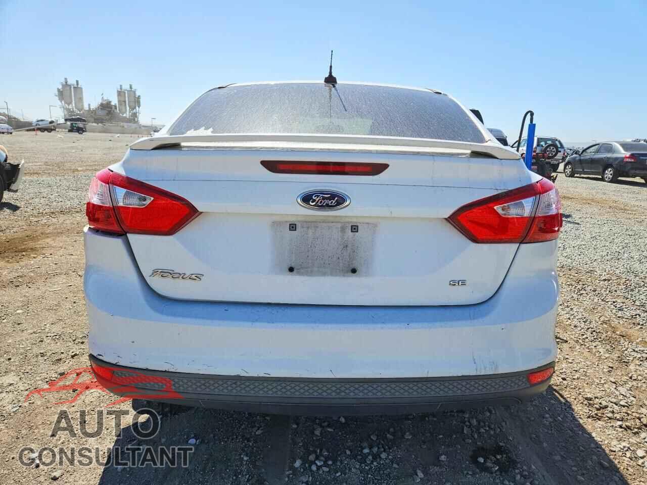 FORD FOCUS 2012 - 1FAHP3F2XCL467928