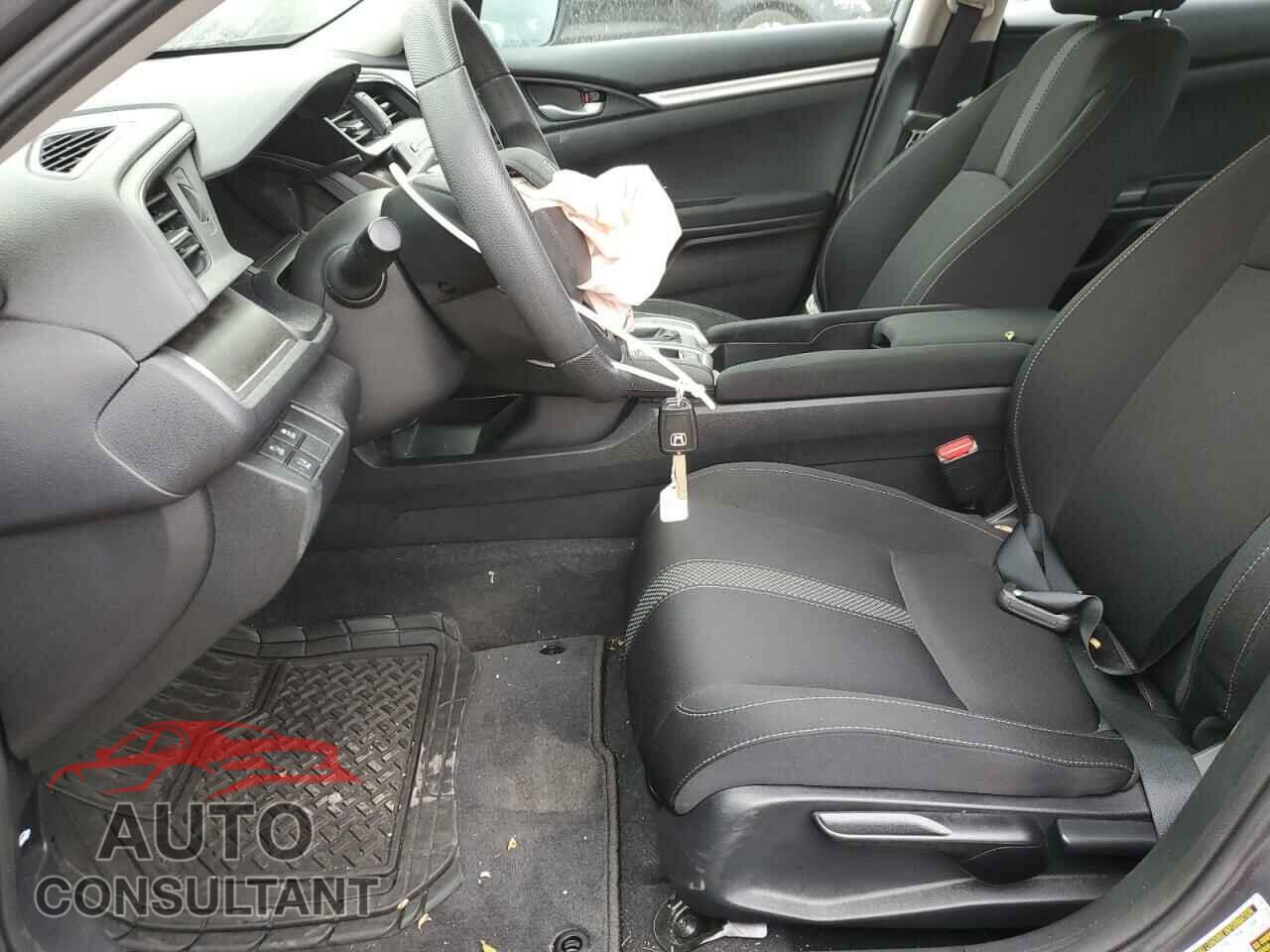 HONDA CIVIC 2019 - 2HGFC2F63KH580000
