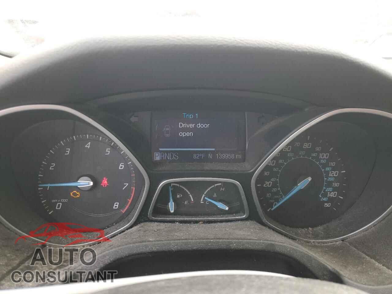 FORD FOCUS 2012 - 1FAHP3K27CL284167