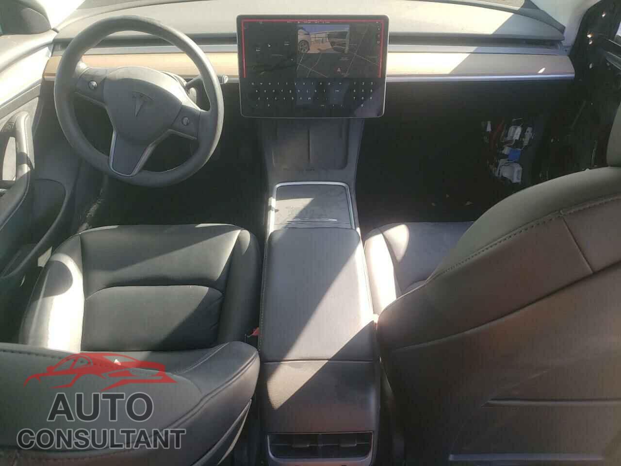 TESLA MODEL 3 2021 - 5YJ3E1EA3MF027738