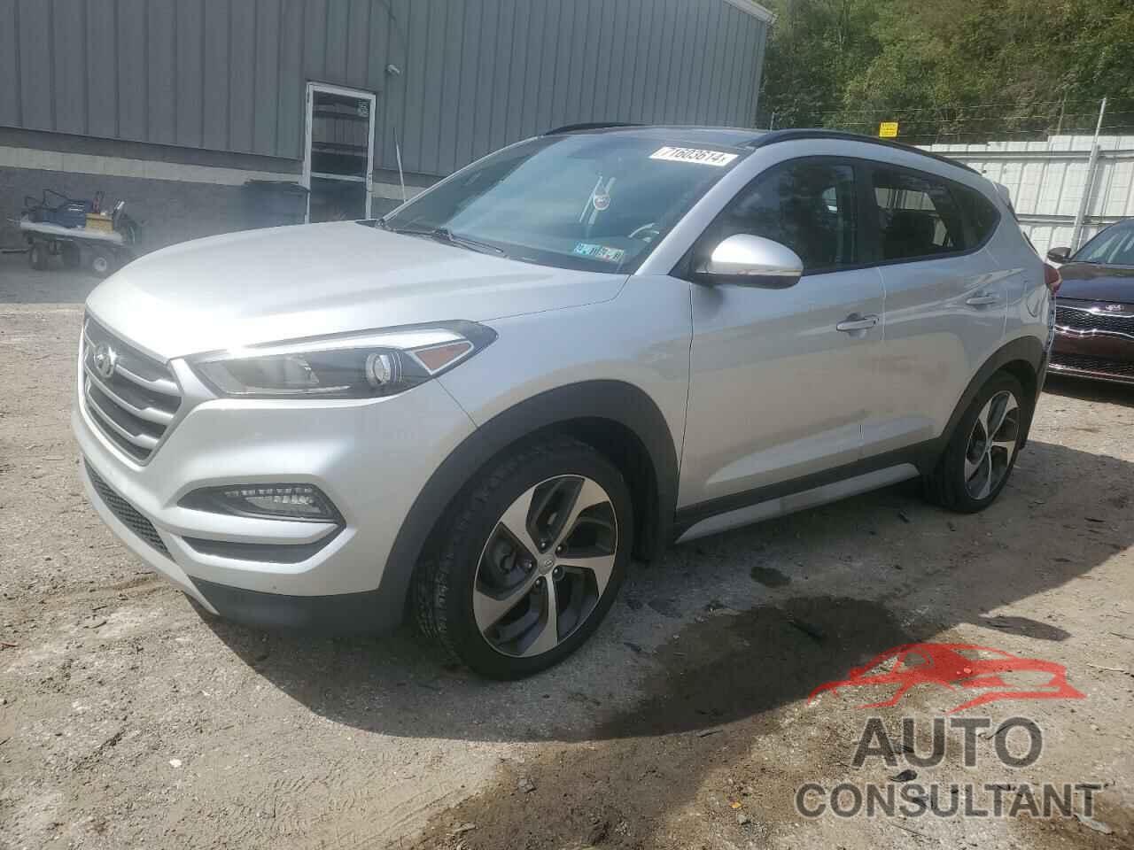 HYUNDAI TUCSON 2018 - KM8J33A21JU682194