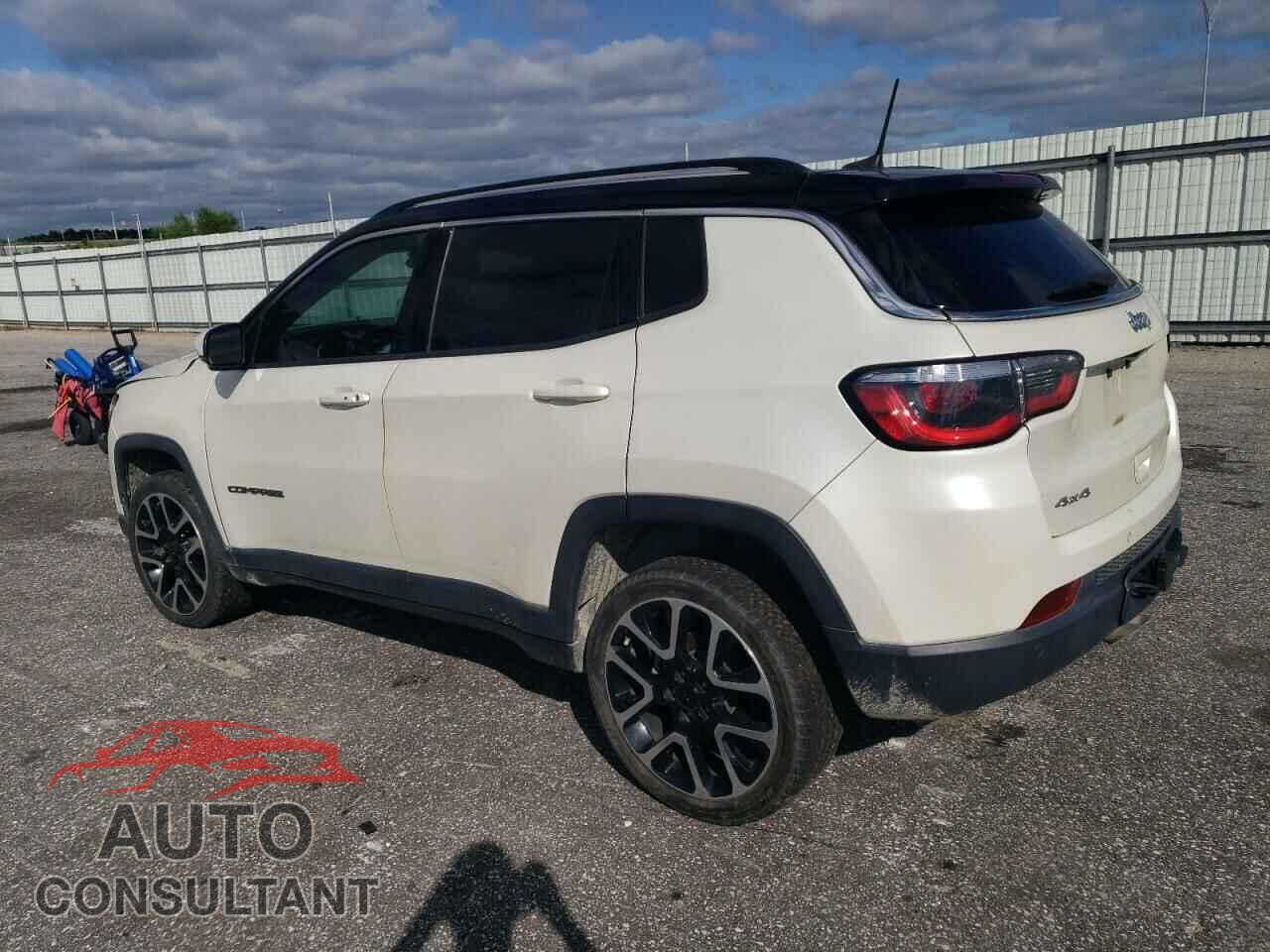 JEEP COMPASS 2017 - 3C4NJDCB8HT645792