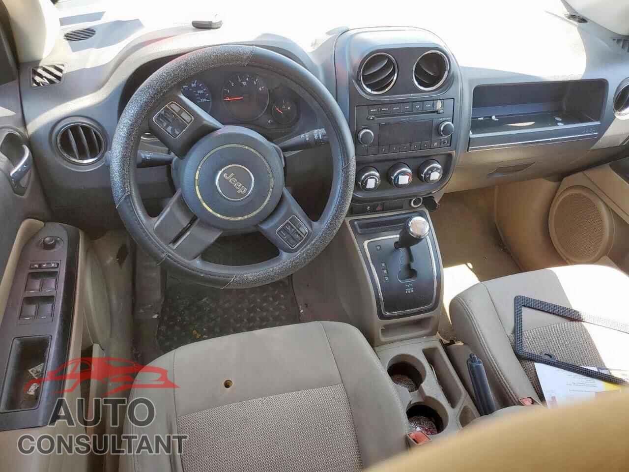 JEEP COMPASS 2011 - 1J4NF1FB3BD216577