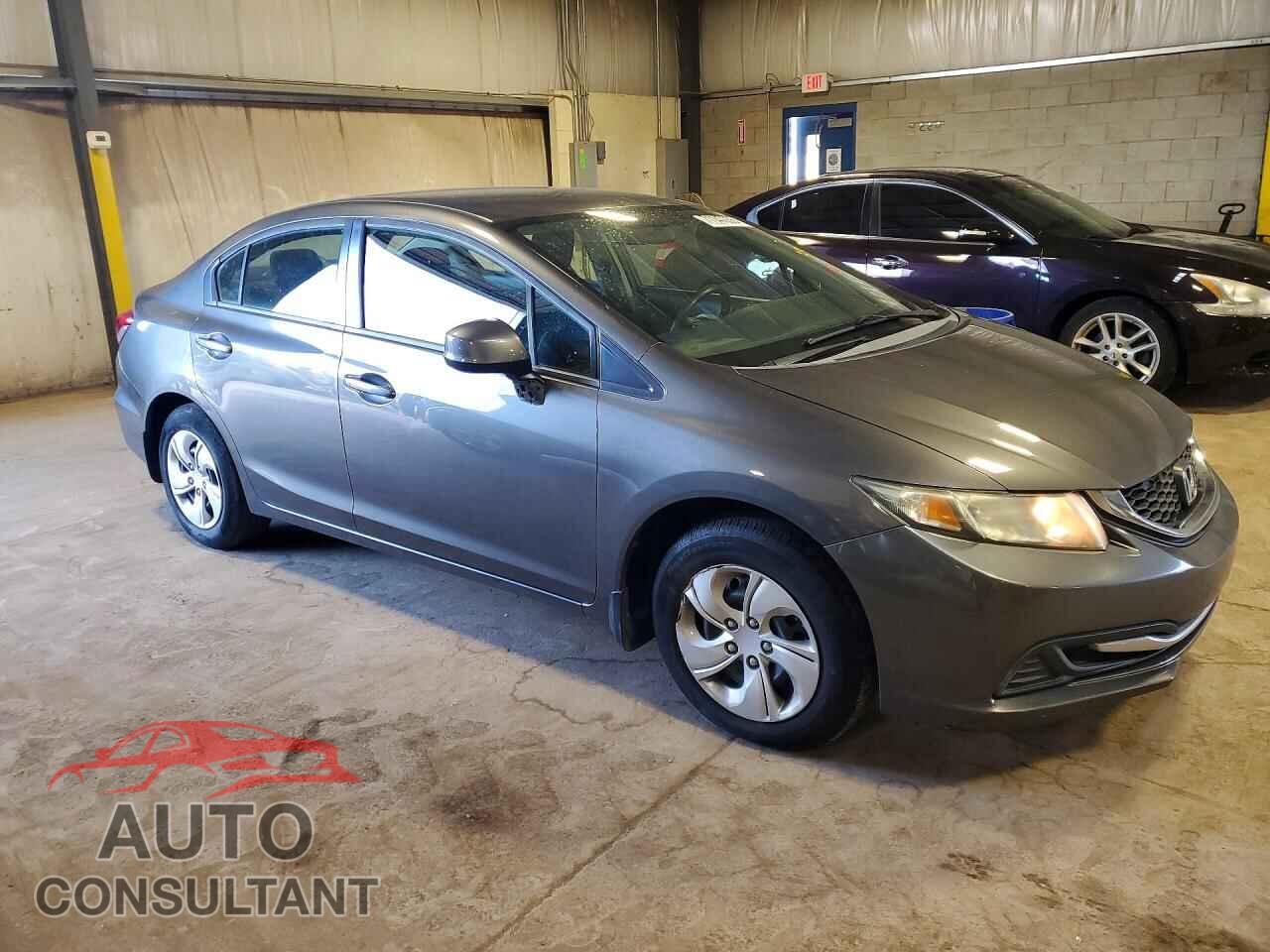 HONDA CIVIC 2013 - 2HGFB2F52DH581717