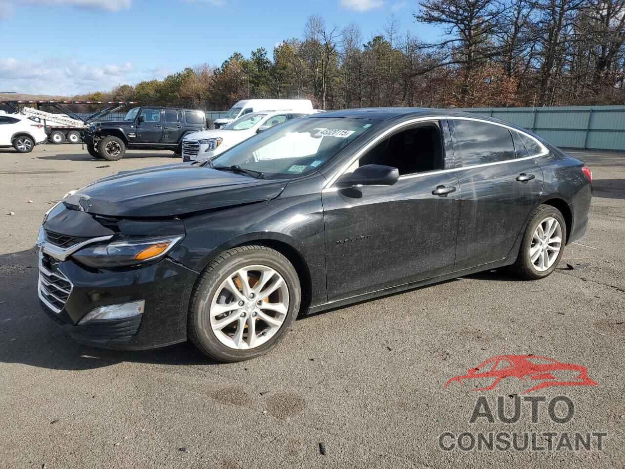CHEVROLET MALIBU 2021 - 1G1ZD5ST2MF018009