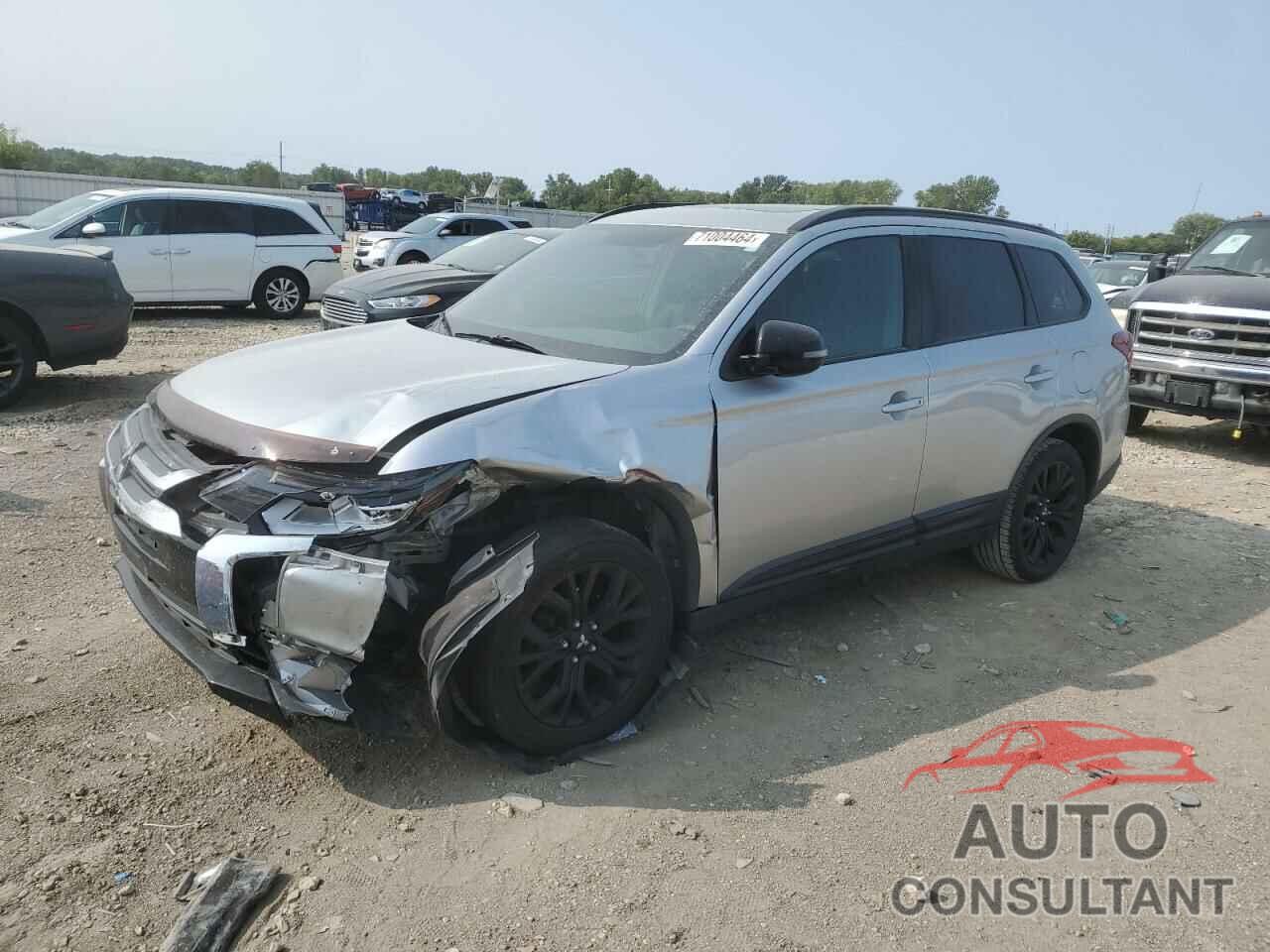 MITSUBISHI OUTLANDER 2018 - JA4AD3A31JZ060721