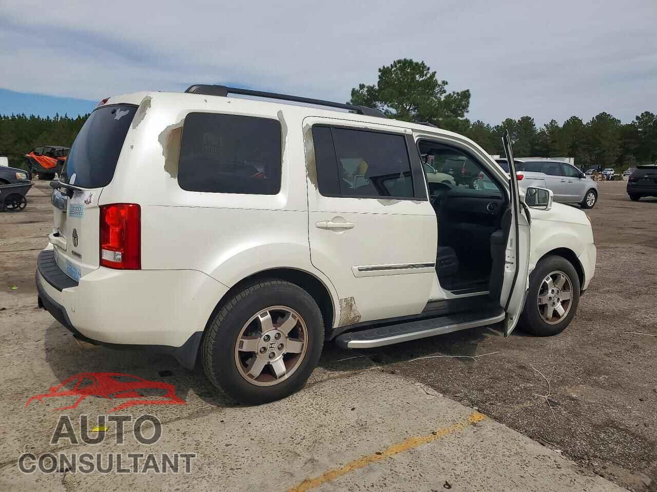 HONDA PILOT 2011 - 5FNYF3H93BB032368