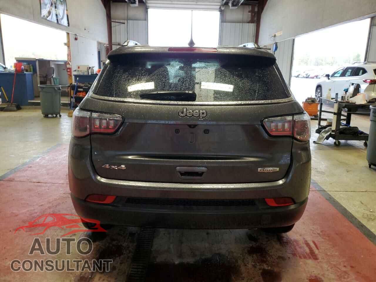 JEEP COMPASS 2020 - 3C4NJDBB6LT149321