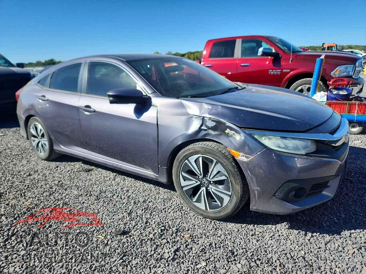 HONDA CIVIC 2017 - 19XFC1F74HE032187