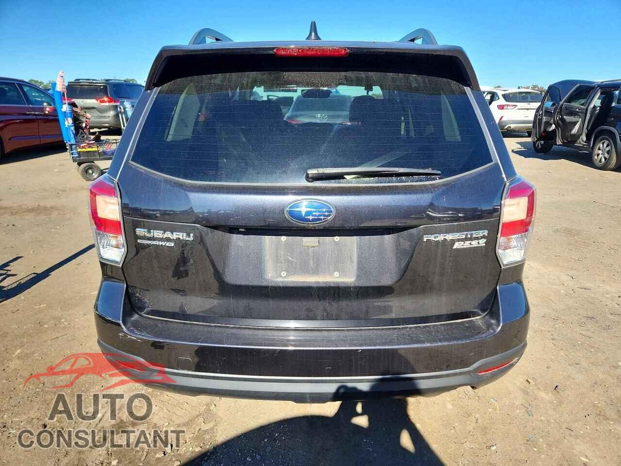 SUBARU FORESTER 2017 - JF2SJAEC6HH556570