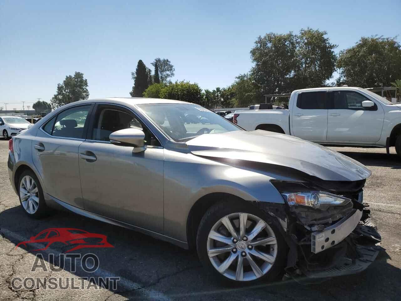 LEXUS IS 2016 - JTHBA1D22G5017949