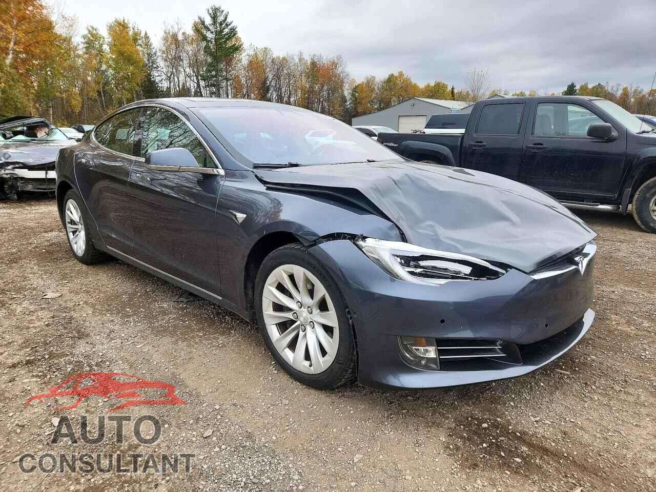 TESLA MODEL S 2017 - 5YJSA1E2XHF211404