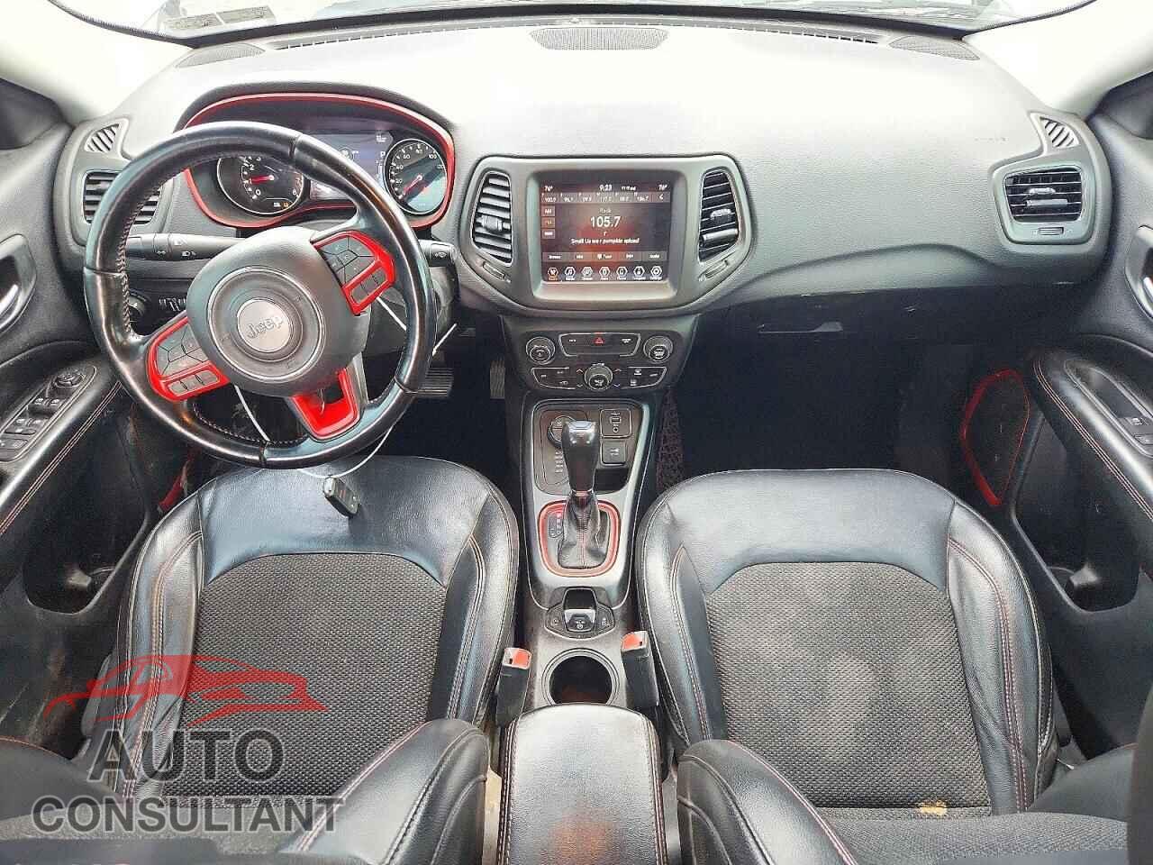 JEEP COMPASS 2020 - 3C4NJDDBXLT202891