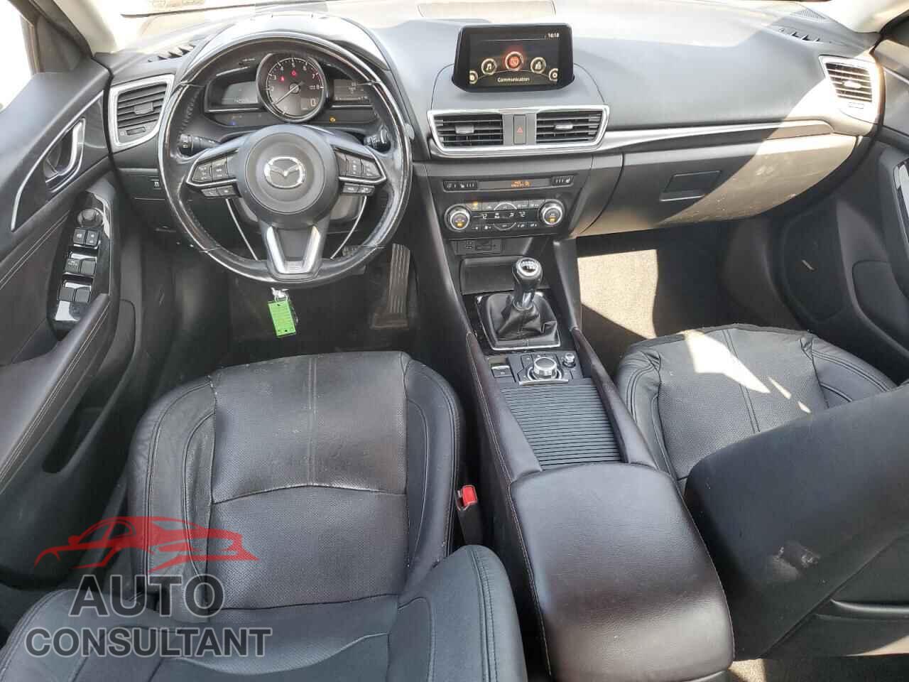 MAZDA 3 2017 - JM1BN1W31H1140470