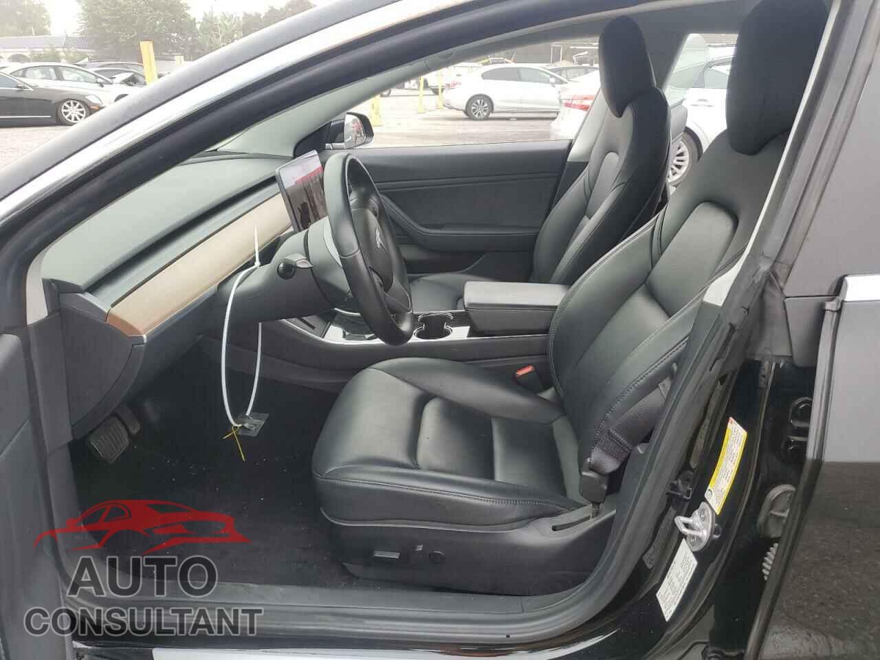 TESLA MODEL 3 2019 - 5YJ3E1EA6KF190770