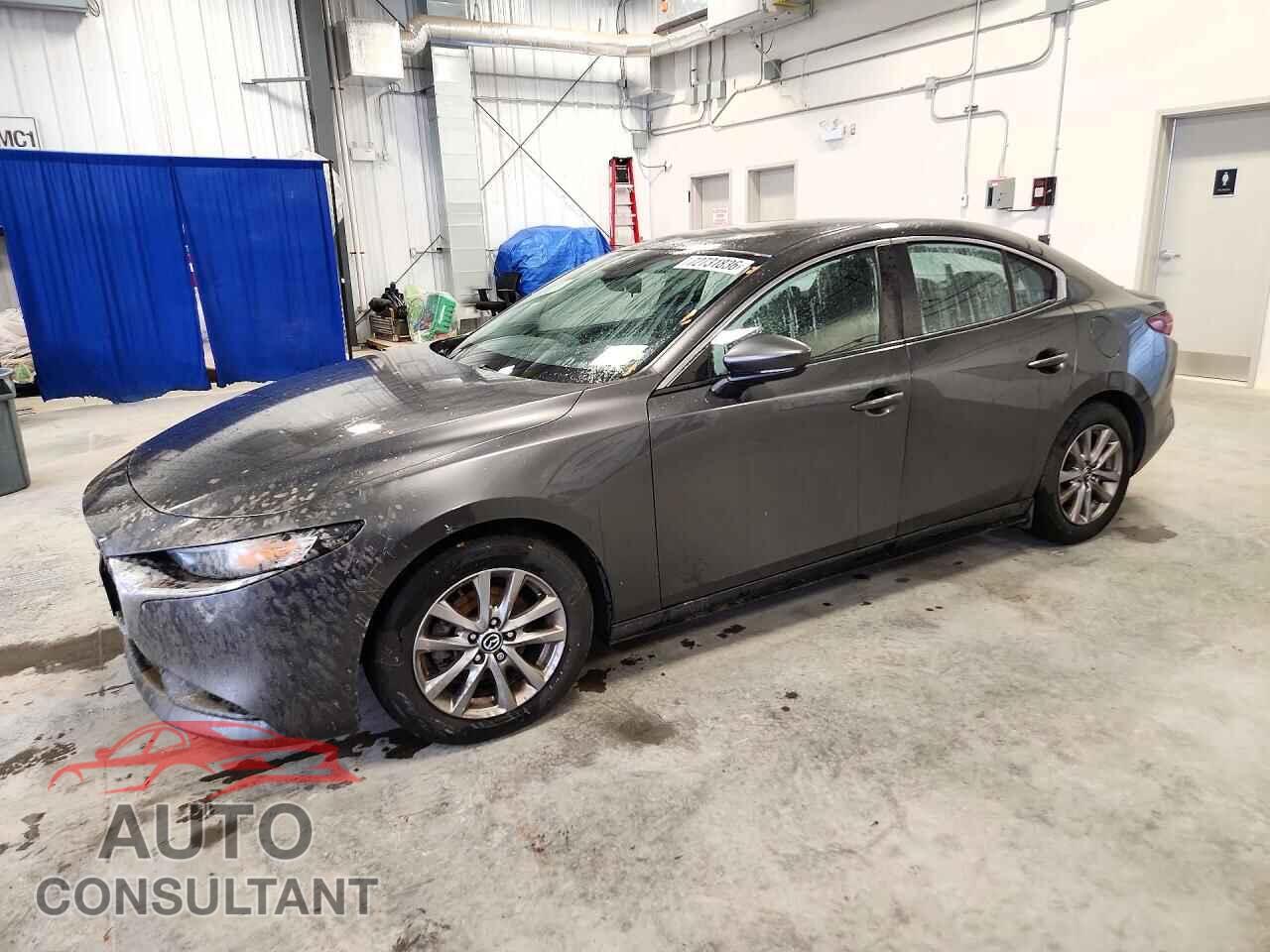 MAZDA 3 2019 - JM1BPAB77K1119715