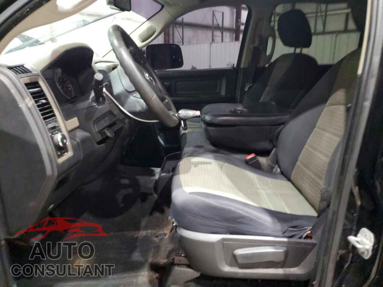 DODGE RAM 1500 2012 - 1C6RD7KT5CS287203