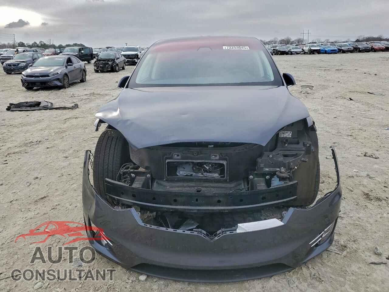 TESLA MODEL X 2017 - 5YJXCBE21HF035574