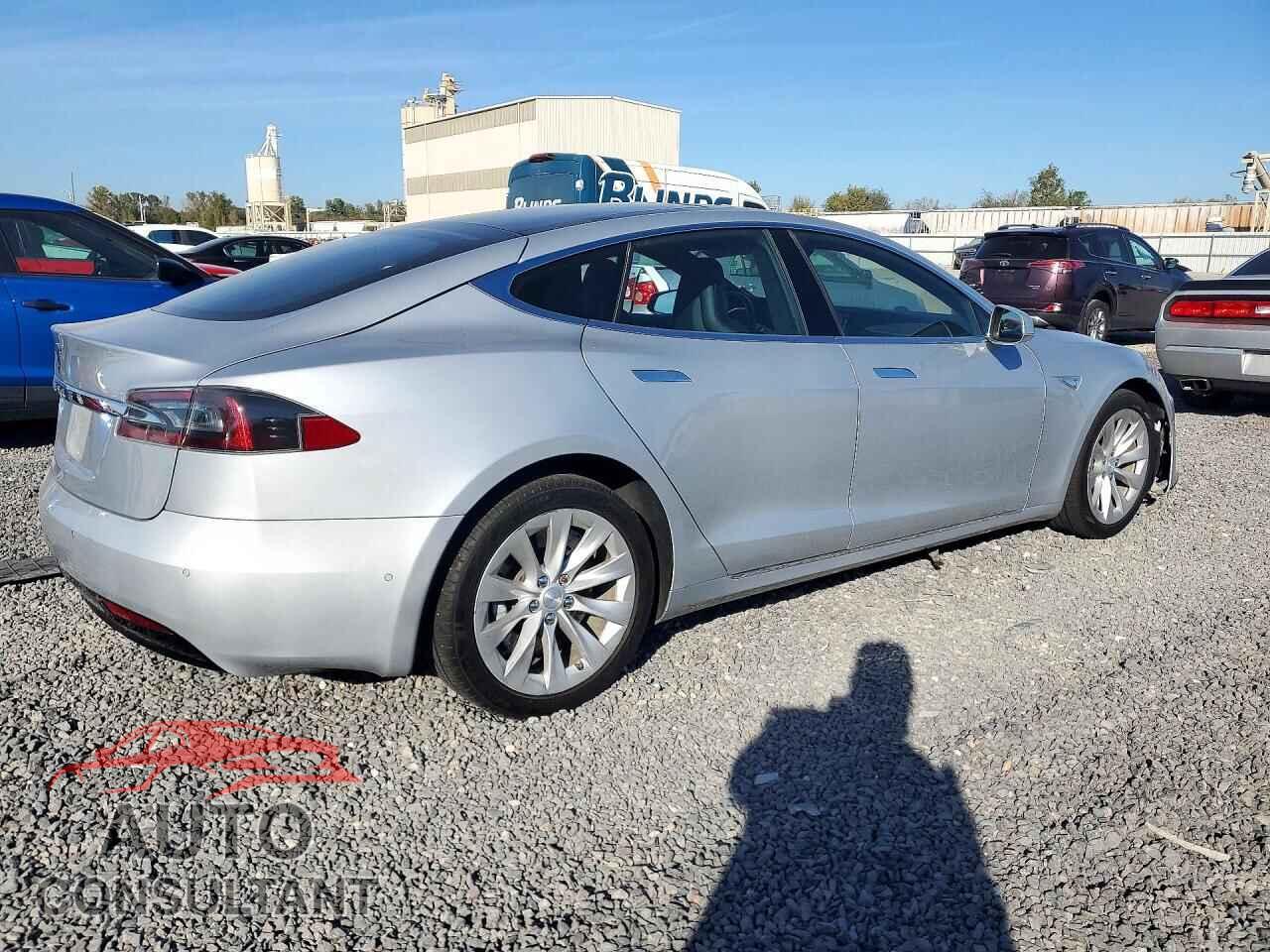 TESLA MODEL S 2016 - 5YJSA1E29GF157219