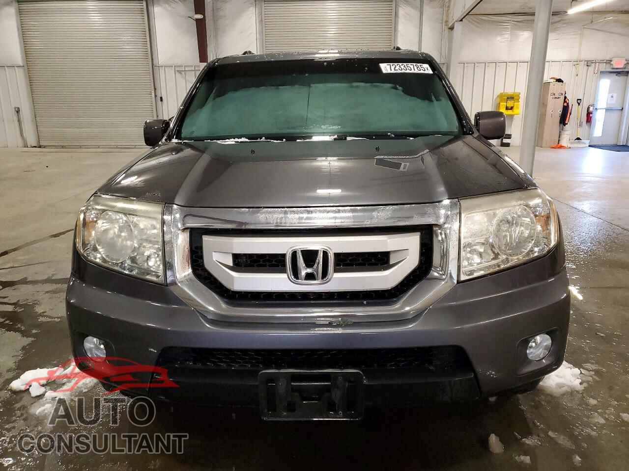 HONDA PILOT 2011 - 5FNYF4H50BB033254