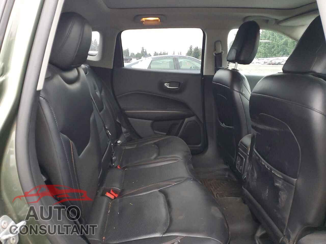 JEEP COMPASS 2017 - 3C4NJDCB8HT607186